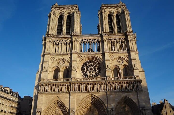 Private Notre-Dame Walking Tour with Optional Sainte-Chapelle or Crypt Entry — Paris Guided Tour photo 6