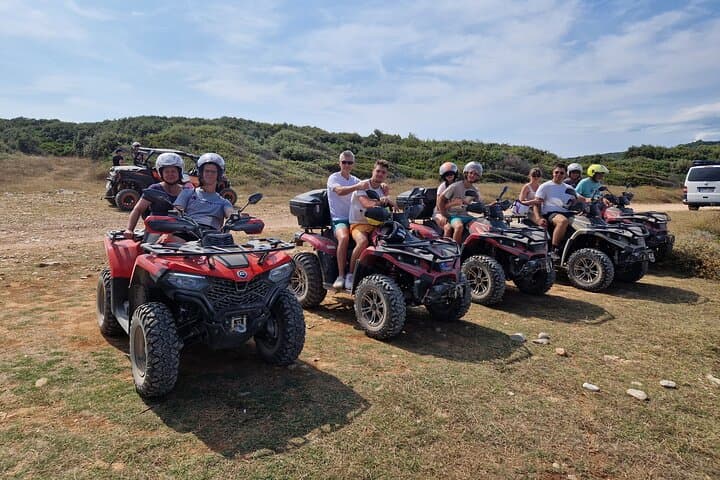 Cape Kamenjak Quad Safari: 2.5-Hour Cliff Jump & Safari Bar Adventure photo 4