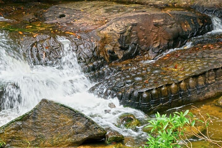 Phnom Kulen Waterfall & One Thousand Lingas: Siem Reap Small-Group Discovery photo 6