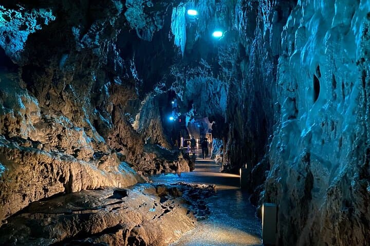 Ryusendo Cave & Kitayamazaki Cliffs Day Tour from Miyako Port