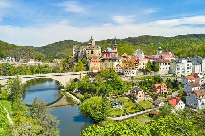 Karlovy Vary Day Trip from Prague — Thermal Springs, Moser Crystal & Diana Tower photo 3