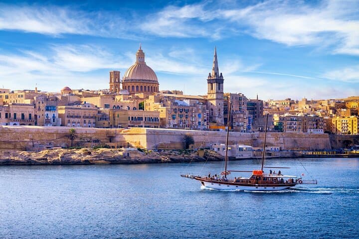 Half-Day Malta Private Van Tour: Blue Grotto, Dingli Cliffs & Mdina photo 3
