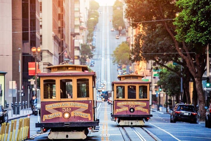 Explore San Francisco’s Iconic Film and TV Locations: A Cinematic Day Tour photo 2