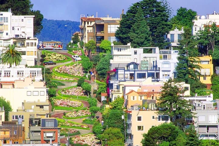Explore San Francisco’s Iconic Film and TV Locations: A Cinematic Day Tour photo 4