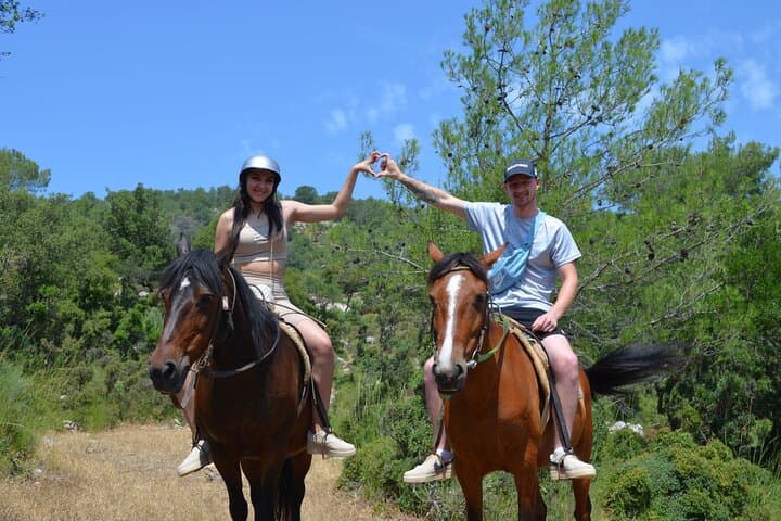 Slow-Paced Horseback Ride Through the Pine Trails of Hisarönü photo 4