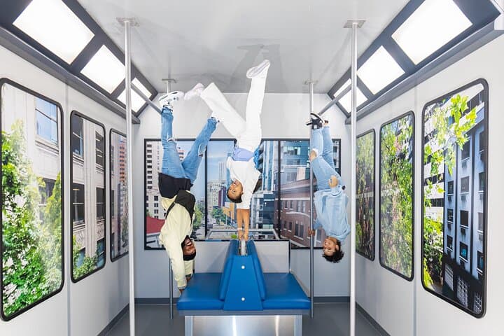Inside the Museum of Illusions Seattle: A Mind-Bending Downtown Experience photo 2