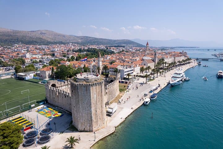 Slatine Island Hopping: Trogir, Blue Lagoon & Šolta Shipwreck Day Trip photo 3