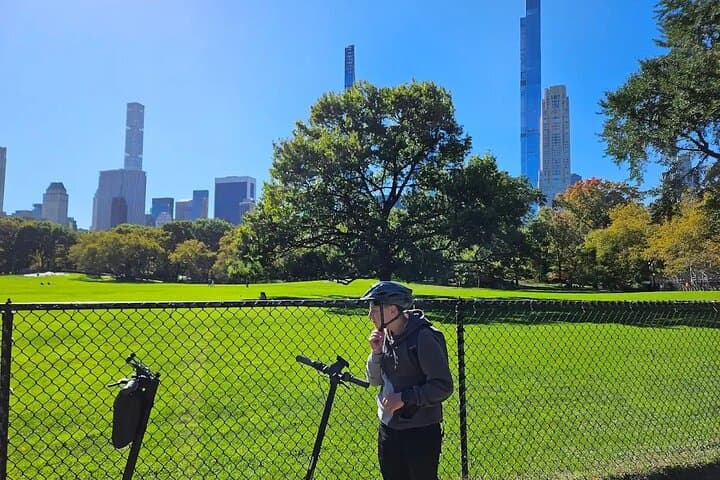 Central Park E‑Scooter Rentals: Explore NYC on Two Electric Wheels photo 2