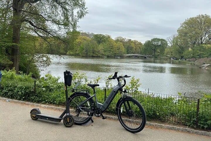 Central Park E‑Scooter Rentals: Explore NYC on Two Electric Wheels photo 3