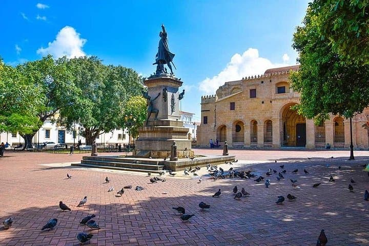 Santo Domingo Private Day Tour: Los Tres Ojos, Columbus Lighthouse & Colonial Zone photo 1