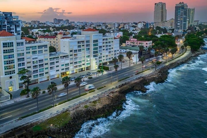 Santo Domingo Private Day Tour: Los Tres Ojos, Columbus Lighthouse & Colonial Zone photo 3