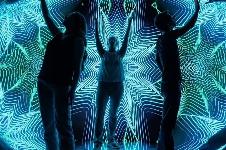 Museum of Illusions San Diego: Hands-On Optical Illusions in the Gaslamp Quarter photo 4
