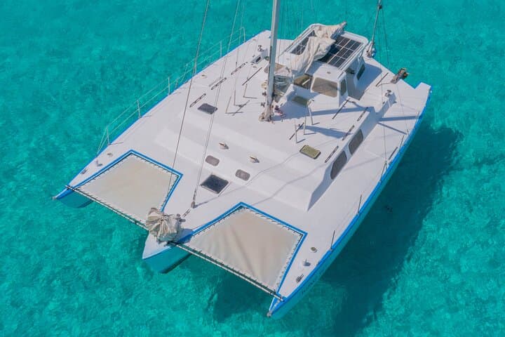 Private Catamaran Sunset Cruise from Cancun to Isla Mujeres photo 2