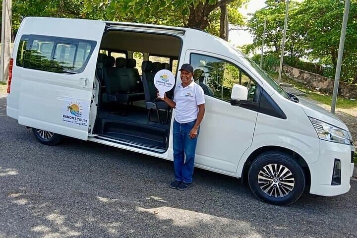 Private Santiago (STI) Airport Transfer to Puerto Plata Hotels — Fast, Private Door-to-Door Ride photo 3