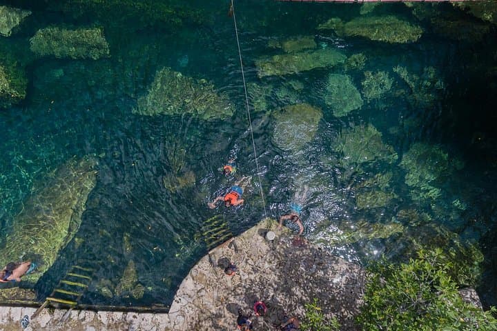 Private Dos Cenotes & Akumal Lunch: Cenote Cristalino and Jardin del Eden Tour photo 3