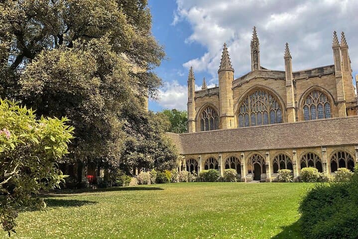 Oxford University Walking Tour: St John's & Keble College Explorer photo 3