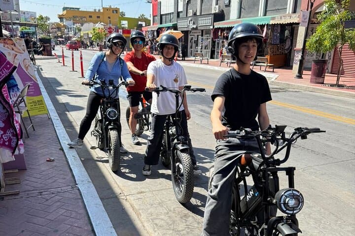 Ensenada E-Bike: Beach Rides, Baja Tacos & Coastal Culture photo 4