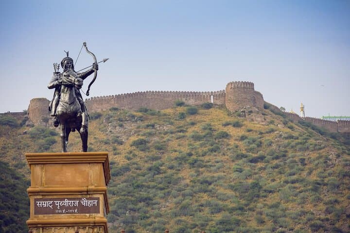 Rajasthan Overland Tour - Delhi to Ranthambore, Udaipur & Jaipur