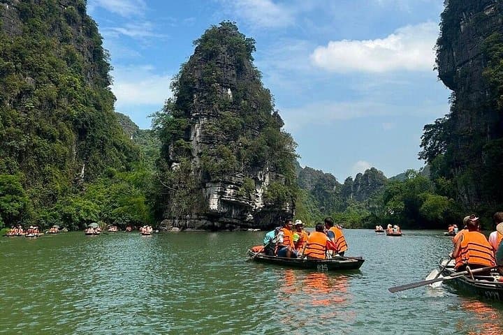 Bai Dinh, Trang An & Mua Cave Day Tour from Hanoi — Ninh Binh Highlights photo 3