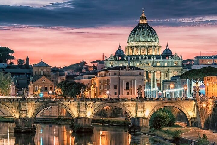 Rome After Dark: 2-Hour Private Ghost Tour from Castel Sant'Angelo to the Pantheon photo 5