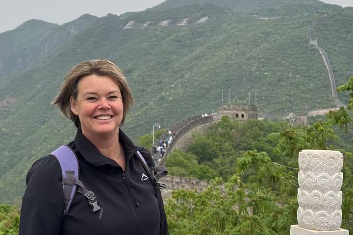 Private Great Wall and Ming Tombs Day Trip from Beijing — Mutianyu & Changling