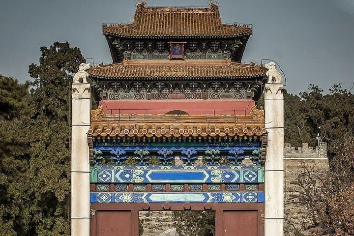 Private Great Wall and Ming Tombs Day Trip from Beijing — Mutianyu & Changling photo 5