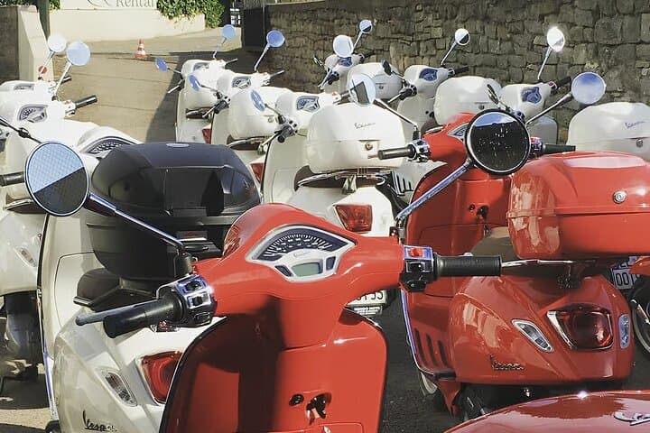 Full-Day Vespa Rental in Chianti: Ride Castellina's Scenic Country Roads photo 4