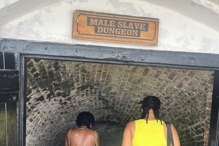 Cape Coast & Elmina Castles with Kakum Canopy Walk — Full-Day Cultural Tour photo 4