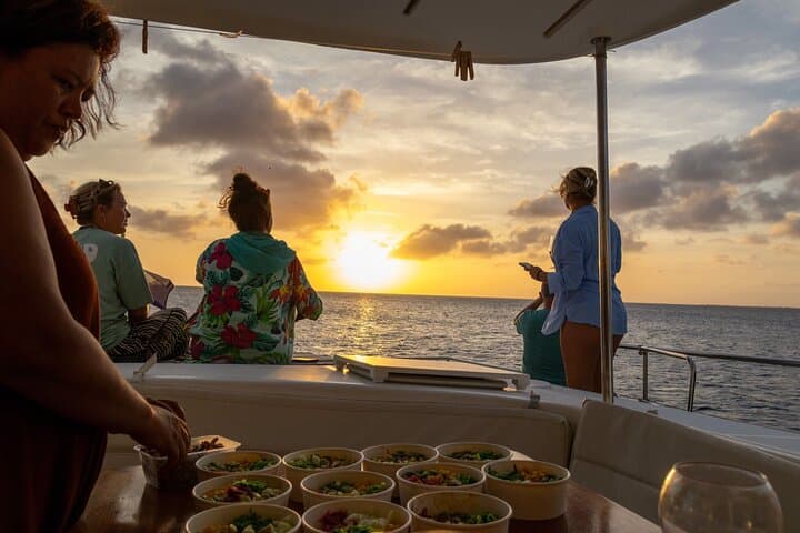 Bonaire Snorkel Sunset Catamaran Tour: Evening Snorkel & Dinner Cruise