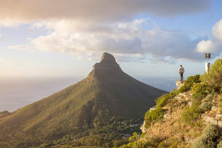 Cape Town Nature Journey: Echo Valley Hike, Arderne Gardens & Lion's Head Sunset