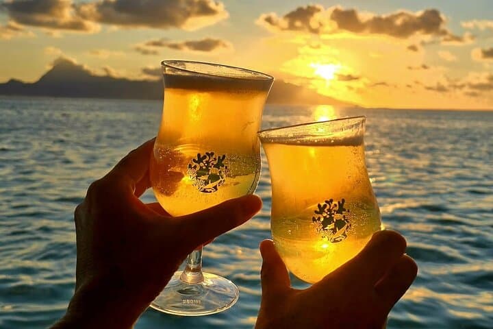 Sunset Sail to Moorea — Luxury Aperitif Cruise from Tahiti