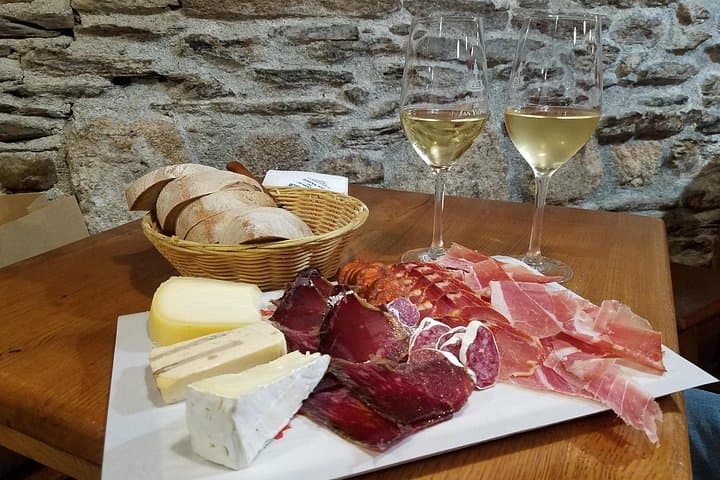 Galicia Private Day Trip: Wine Tasting, Celtic Ruins & Roman Lighthouse photo 4