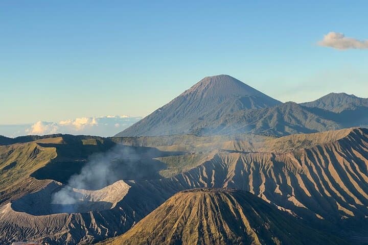 Tumpak Sewu & Mount Bromo 2D1N Adventure — Waterfall Trek and Bromo Sunrise Tour photo 4