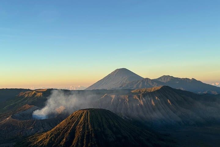 Tumpak Sewu & Mount Bromo 2D1N Adventure — Waterfall Trek and Bromo Sunrise Tour photo 5
