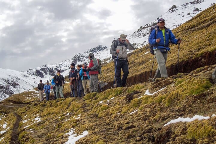 Lares Trek to Machu Picchu: 4-Day Private Trek Through Quechua Villages