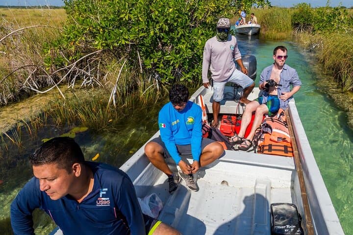 Private Boat Tour Through Sian Ka'an Mayan Canals & Tulum Tacos