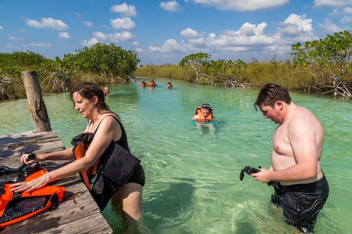 Private Boat Tour Through Sian Ka'an Mayan Canals & Tulum Tacos photo 4
