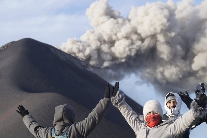Acatenango 4x4 Volcano Base Camp & Summit — Overnight Volcano Hike from Antigua