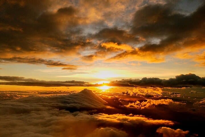 Acatenango 4x4 Volcano Base Camp & Summit — Overnight Volcano Hike from Antigua photo 4