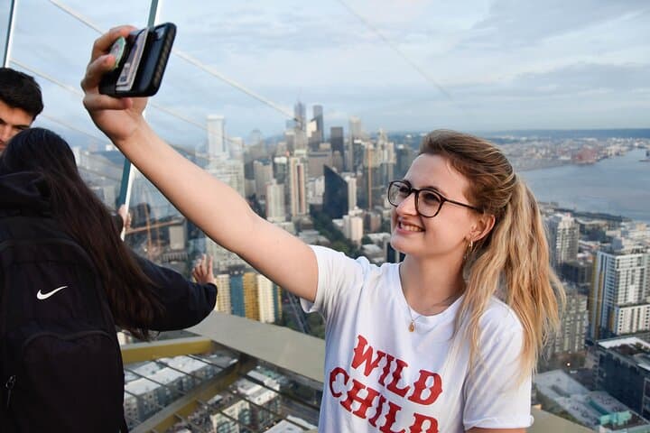 Seattle Day Trip from Vancouver: Pike Place, Space Needle & Waterfront Highlights photo 4