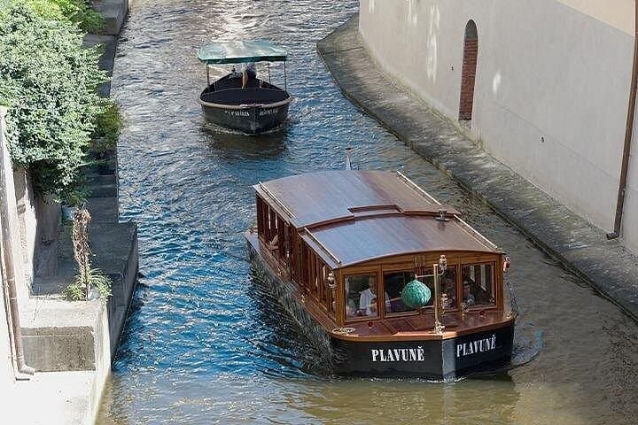 Prague MegaCombo: Castle Access, Vltava River Cruise & Old Town Walking Tour photo 6
