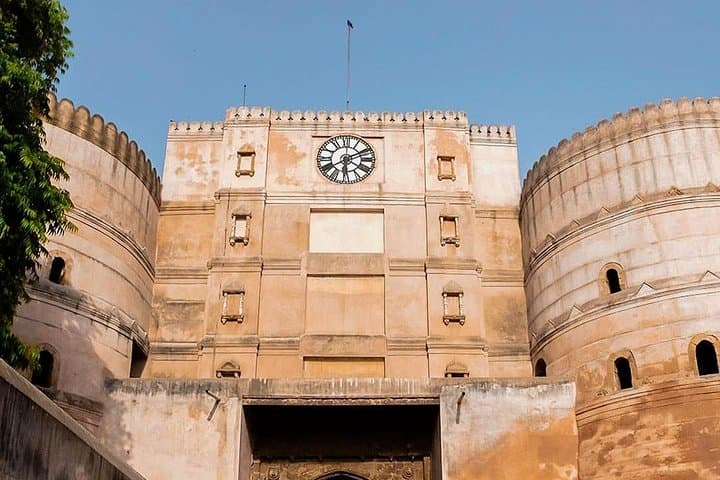 Gujarat Revealed: Architectural Wonders, Salt Flats & Indus‑Era Dholavira photo 6