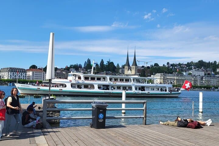 Private Day Tour to Mount Titlis & Lucerne: Rotair, Cliff Walk and Glacier Cave photo 5