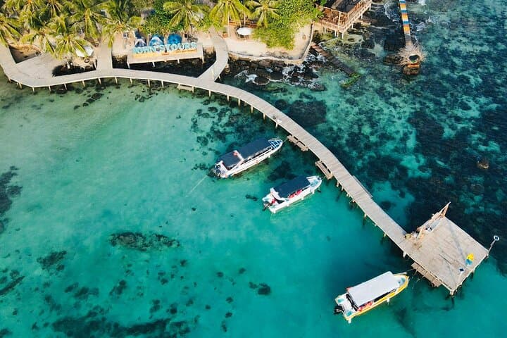 Phu Quoc Island Hopping: Snorkel Reefs, Aquatopia Waterpark & Thom Island Cable Car photo 4