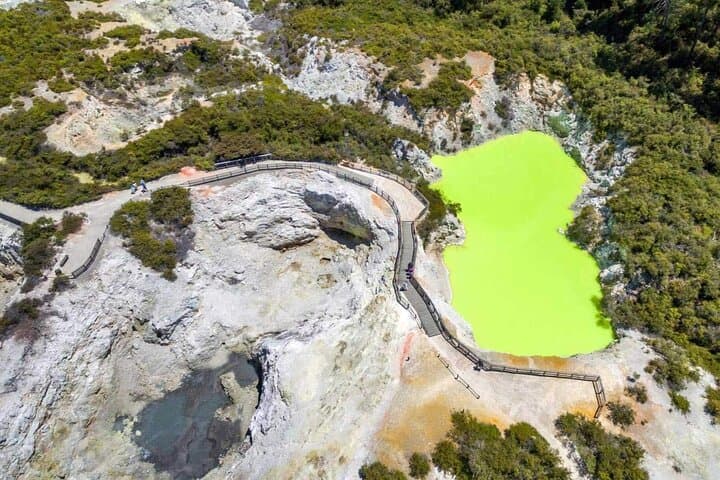 Hobbiton and Wai-O-Tapu: Full-Day Small-Group Journey from Auckland photo 3