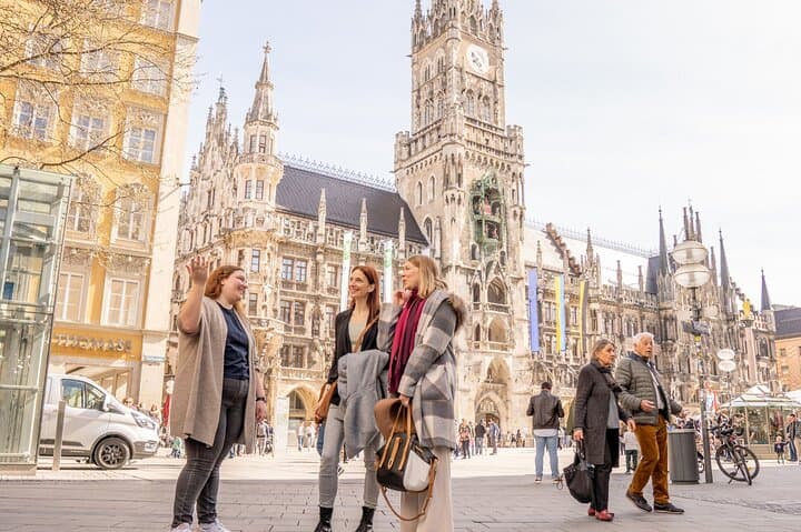 Private Munich Full-Day Walking Tour with a Local Guide — Personalized City Experience