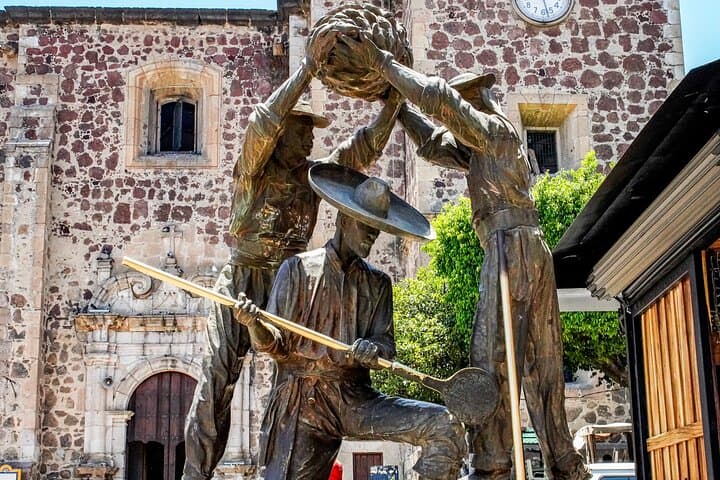 Private Day Trip to Tequila & Los Toriles from Puerto Vallarta photo 4