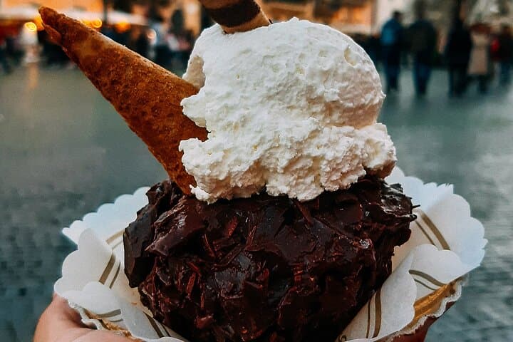 Rome Chocolate Tour: Artisanal Tastings and Trastevere Chocolate Walk photo 3