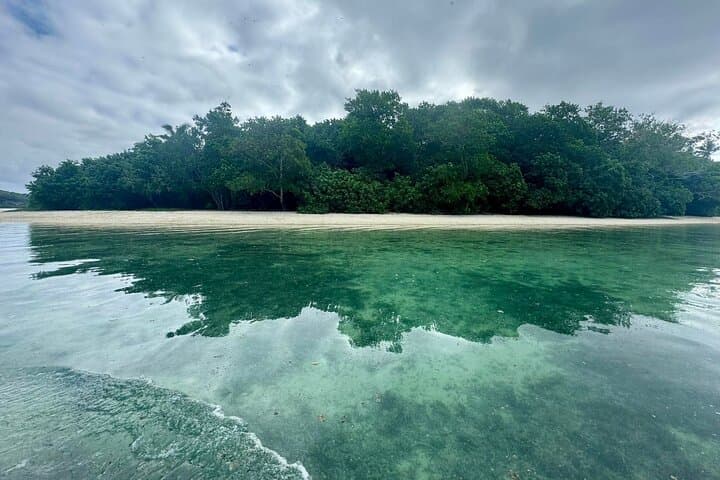 Moso Blue Cave Day Tour: Snorkel the Luminous Limestone Cavern Near Port Vila