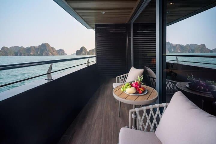 Luxury 2-Day Calista Cruise Through Ha Long & Lan Ha Bay photo 6